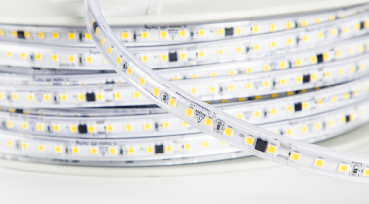 PRILUX presenta IMAGINE JOB, una nueva tira LED de 230 V para instalaciones profesionales rápidas y continuas