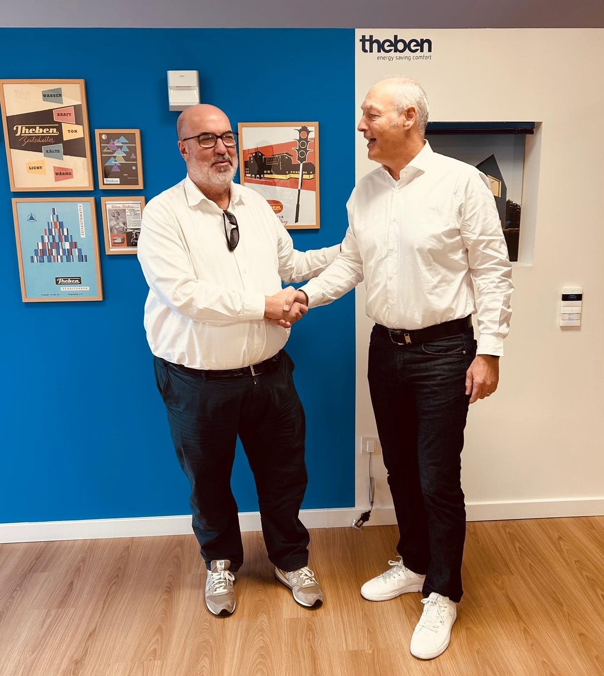 Theben y Guijarro Hermanos anuncian una nueva etapa de colaboración Theben y Guijarro Hermanos anuncian una nueva etapa de colaboración