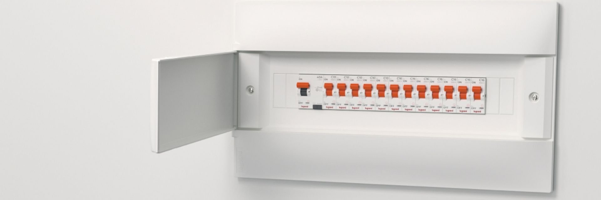  Nueva gama modular RX para uso residencial de Legrand
