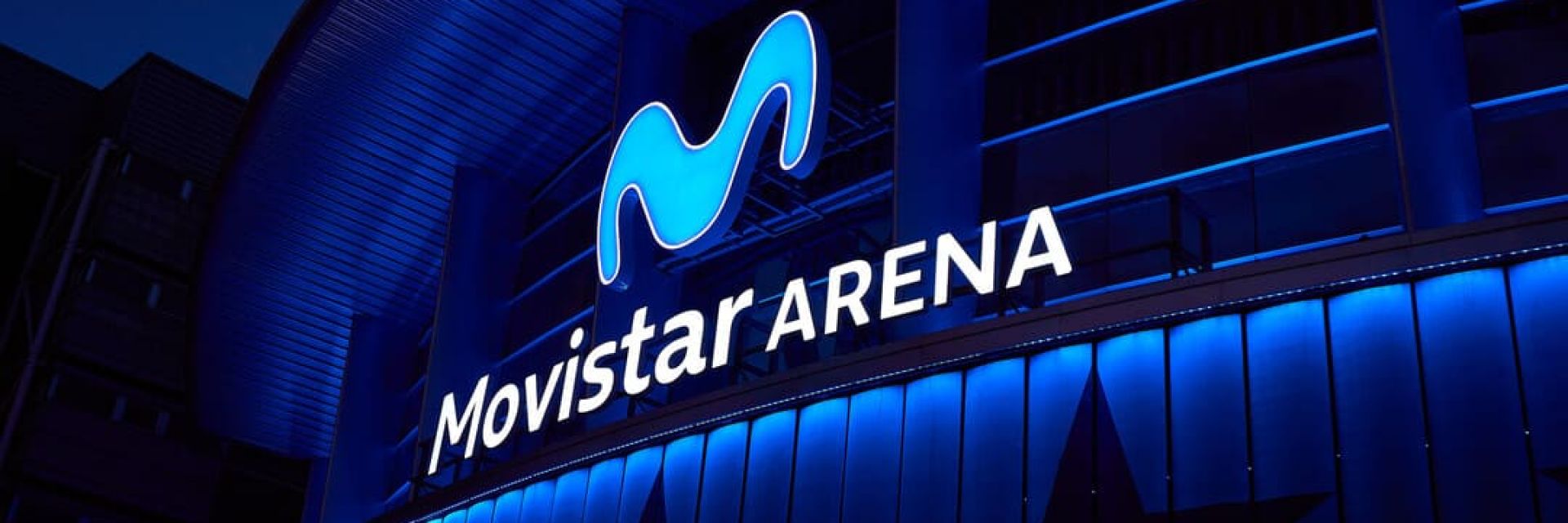 LEDVANCE diseña un nuevo concepto de iluminación flexible y vanguardista para la fachada del Movistar Arena